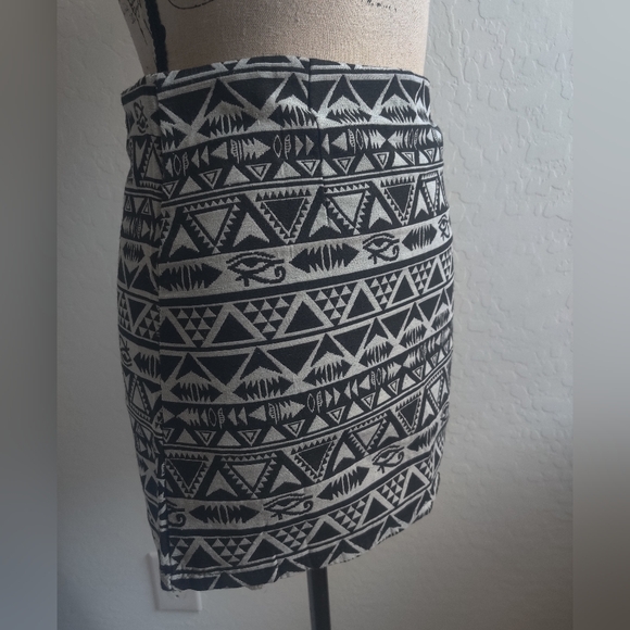 🆕 Fashion Triangle Geometric Egyptian Hieroglyphics Eye of Horus Mini Skirt_S - Picture 4 of 11
